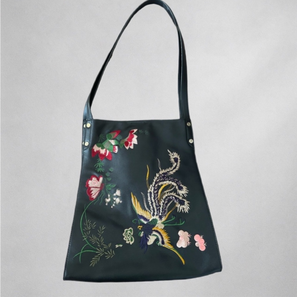 Gianni Bini Embroidered Black Tote Shoulder Bag Purse Floral Design 12”x11”x5”